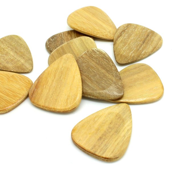 Timber Tones Rose Apple Guitar Pick